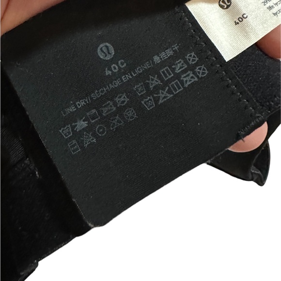 Lululemon High Impact, Black Sports Bra 40C - Picture 2 of 2